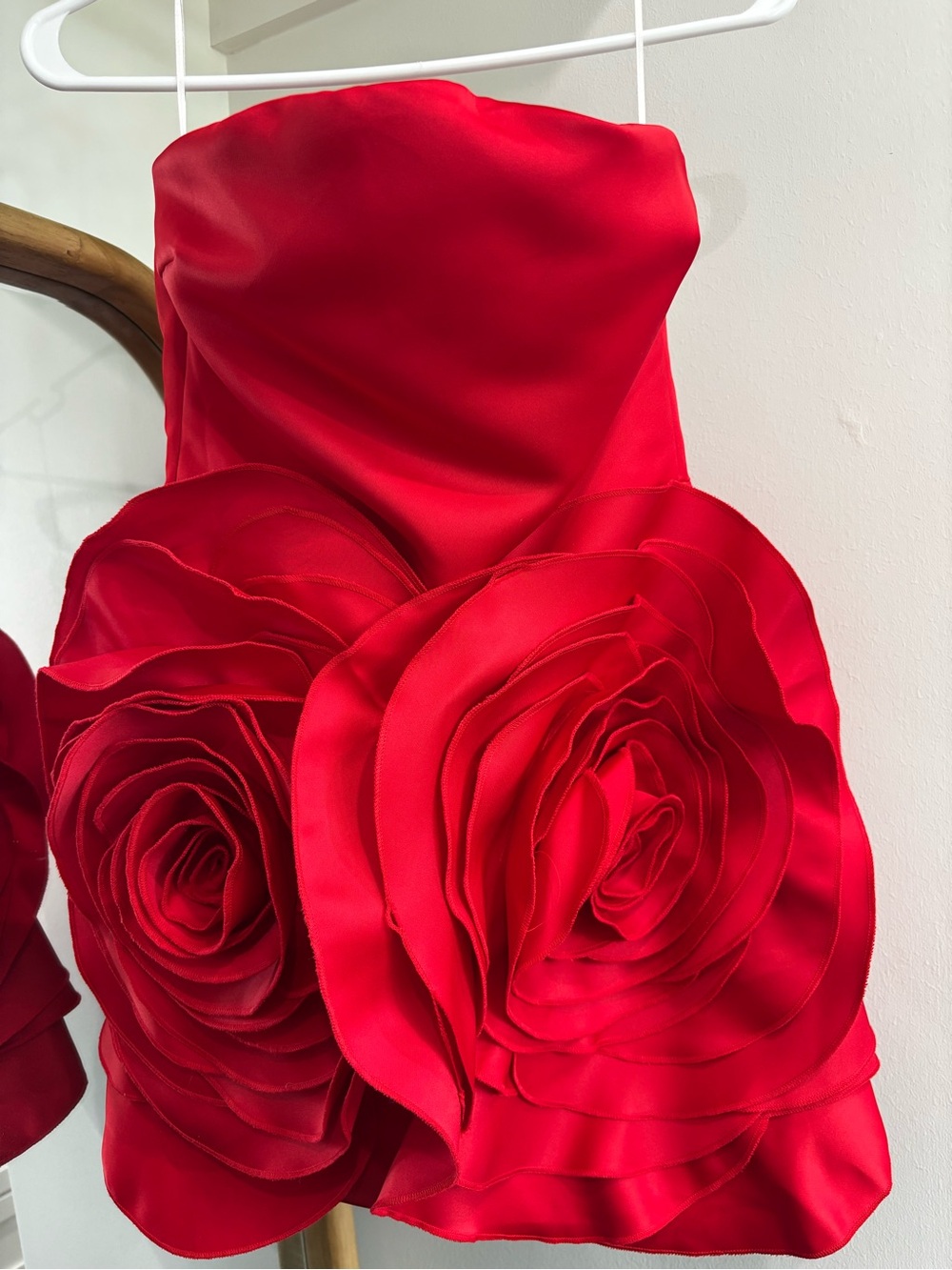 Red Strapless Flower-Accent mini Dress